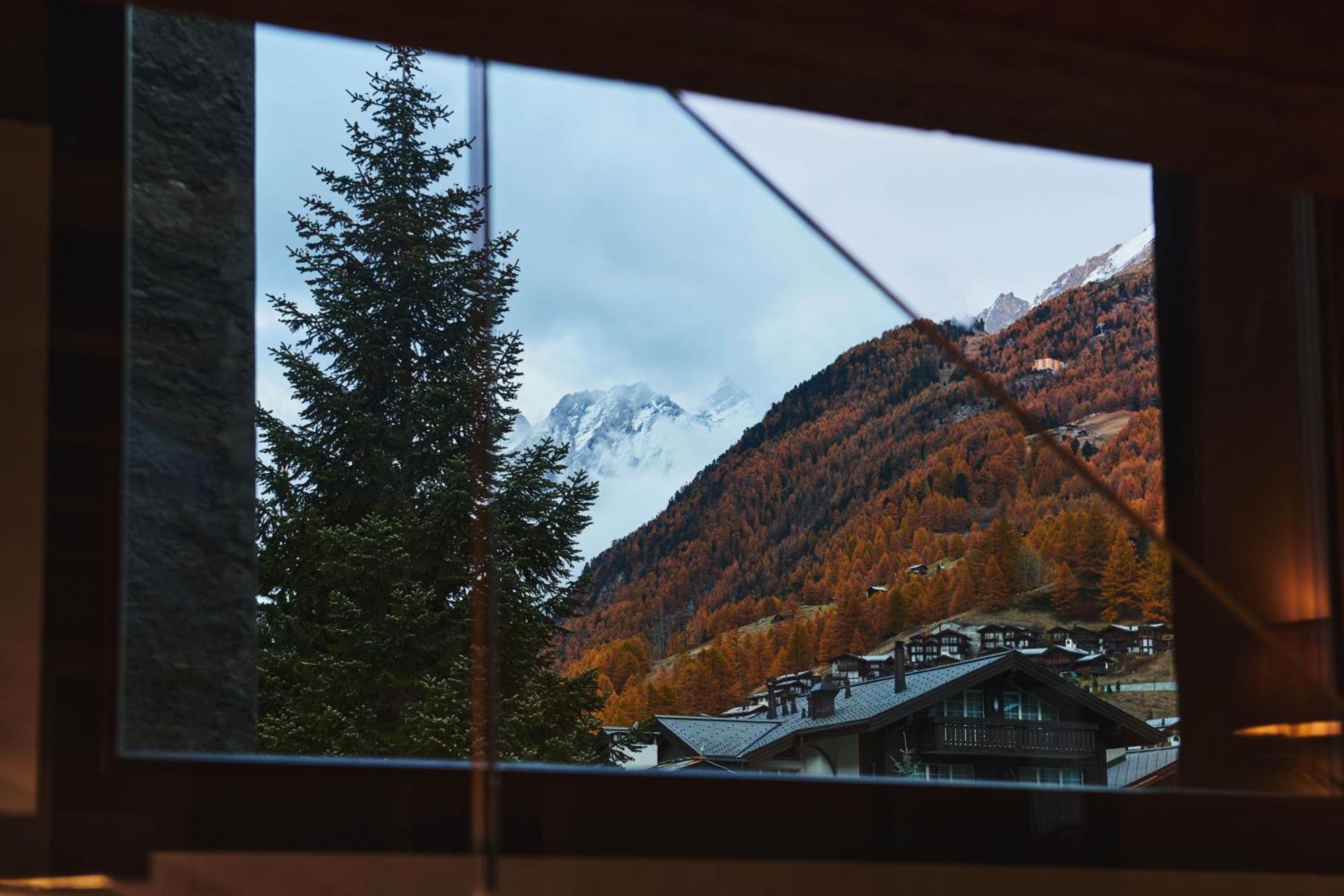 Schloss Zermatt - Cbd & Adaptogenic Spa And Sport Hotel Экстерьер фото